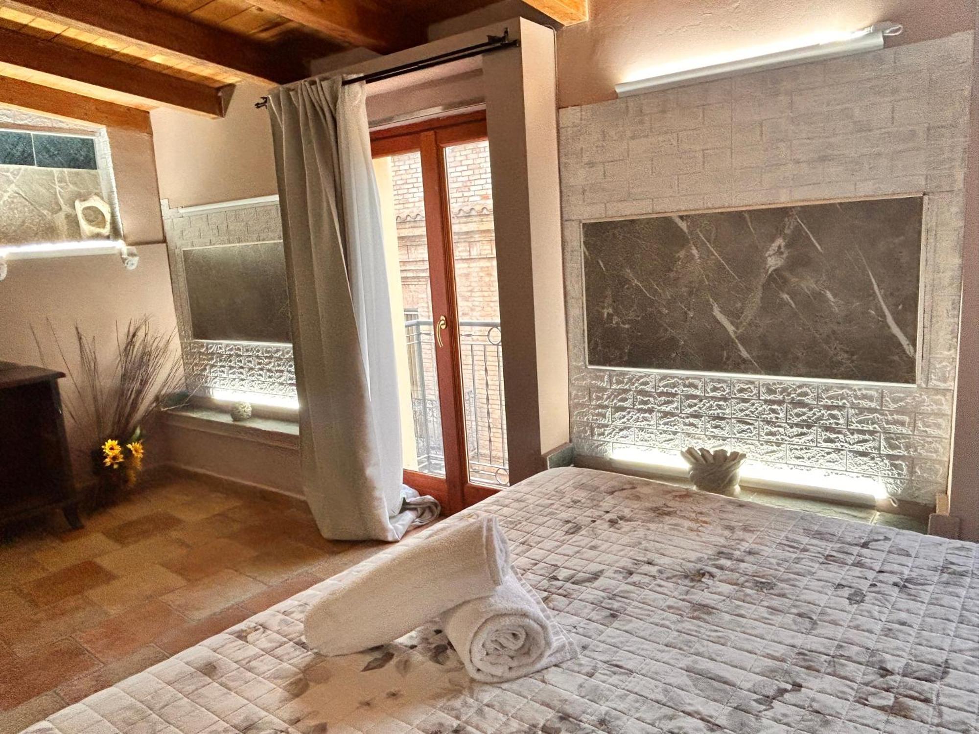 Locanda Dei Baroni Васто Екстериор снимка
